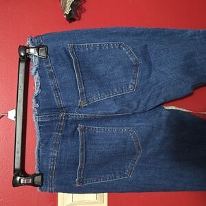 Elastic freyed waist jeans